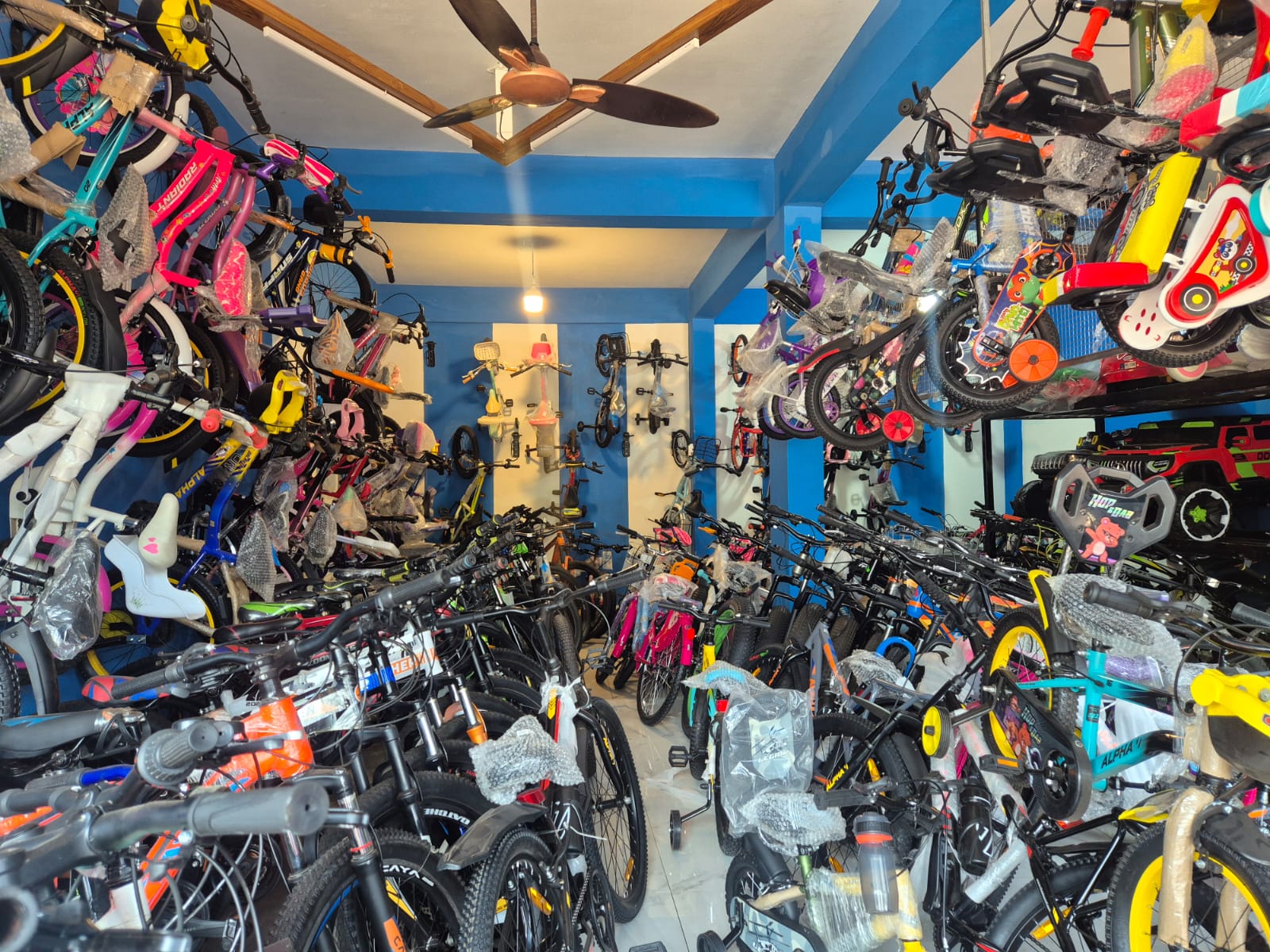 Store photo 2